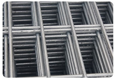 Hot dipped galvanized welded wire mesh panel