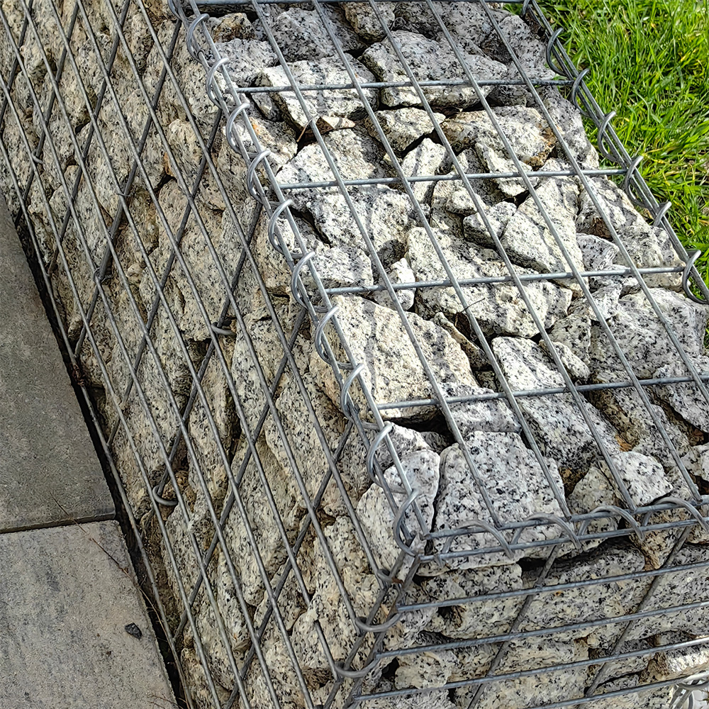 Landscape and garden walls